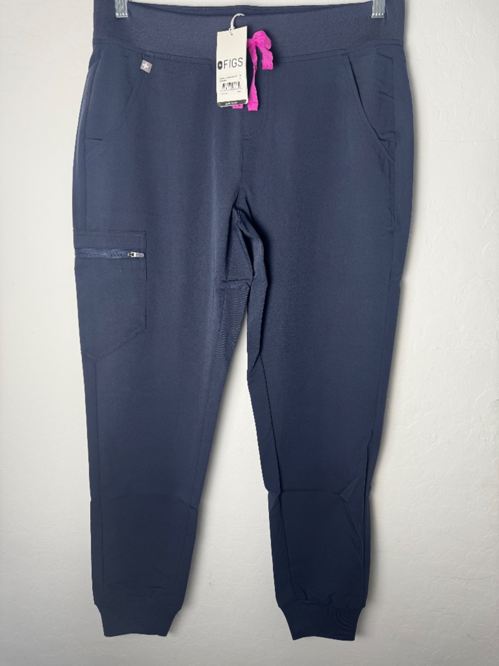 NWT FIGS Dark Sky Rafaela Top Small Zamora Joggers Medium Nurse Scrub Set - Picture 7 of 8